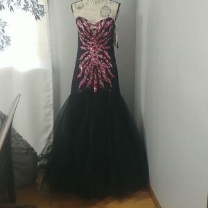 NWT LaFee E157103 Strapless Mermaid Style Pink/Black Prom 8
